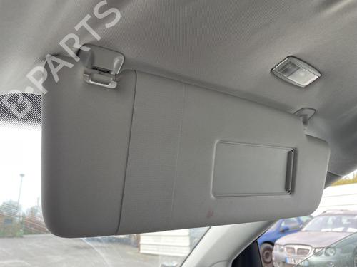 Used Right sun visor Right sun visor 38477022 38477022