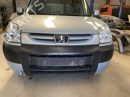 Used Grille PEUGEOT PARTNER Box Body/MPV (5_, G_) 1.9 D (69 hp) 26417099