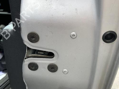 Used Front right lock RENAULT CLIO III (BR0/1, CR0/1) 1.5 dCi (BR17, CR17) (86 hp) 26417292