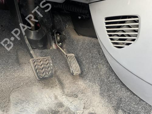 Used Pedal Pedal TOYOTA AYGO (_B1_) 1.0 (KGB10_, KGB10R) (68 hp) 31376893 31376893