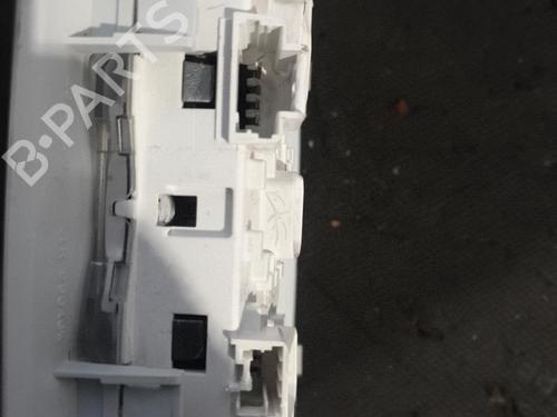 Interior roof light PEUGEOT 208 I (CA_, CC_) 1.6 HDi | BP26422374I8