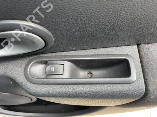 right-rear-window-switch-renault-modus-grand-modus-fjp0_-2004-36443406 main image