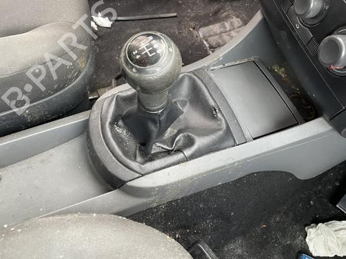 Used Middle console Middle console SEAT IBIZA III (6L1) 1.2 12V (70 hp) 31017577 31017577