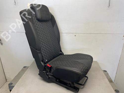 Used Rear seat Rear seat PEUGEOT 5008 II (MC_, MJ_, MR_, M4_) 1.5 BlueHDi 130 (MCYHZJ, MCYHZR, MCYHZX) (131 hp) 39175176 39175176