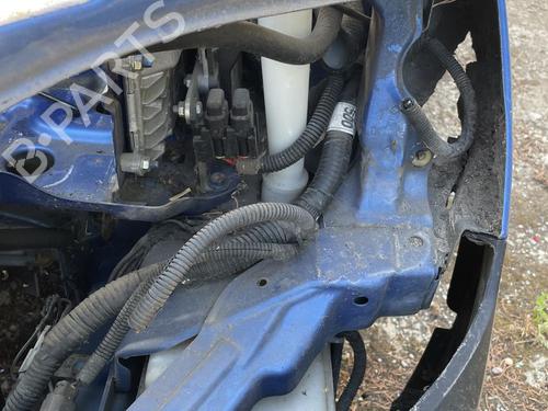 Used Windscreen washer tank Windscreen washer tank 38293166 38293166