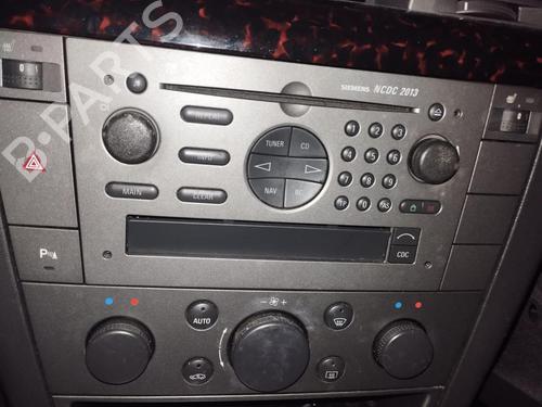 Used Radio OPEL SIGNUM Hatchback (Z03) 3.0 V6 CDTI (F48) (177 hp) 26424420