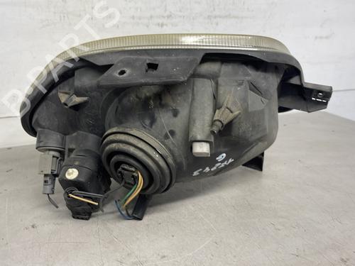 Optica esquerda Optica esquerda RENAULT CLIO II (BB_, CB_) 1.2 (BB0A, BB0F, BB10, BB1K, BB28, BB2D, BB2H, CB0A,... (58 hp) 26420974 26420974