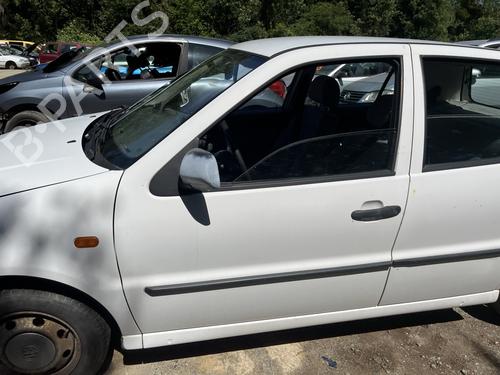 Vindusheismekanisme venstre foran Vindusheismekanisme venstre foran VW POLO III (6N1) 55 1.3 (55 hp) 35991986 35991986