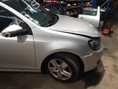 Instrument cluster VW GOLF VI (5K1) 1.6 TDI | BP26427511C47 