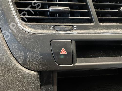 Used Warning switch Warning switch PEUGEOT 5008 (0U_, 0E_) 1.6 HDi (112 hp) 33047413 33047413