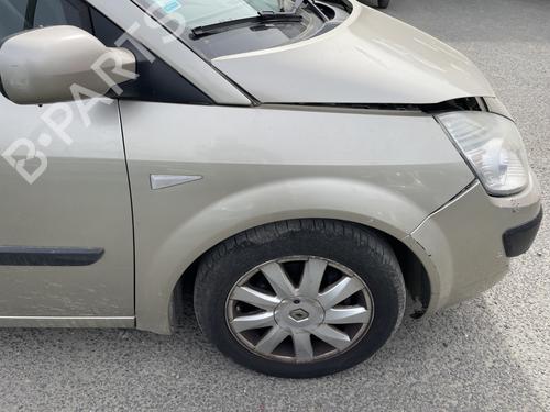 right-front-fenders-renault-scenic-ii-jm01_-2003-2004-2005-2006-2007-2008-2009-2010-35807903 main image