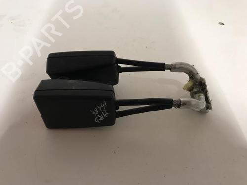 Used Seat buckle SEAT IBIZA IV (6J5, 6P1) 1.2 TDI (75 hp) 26417440