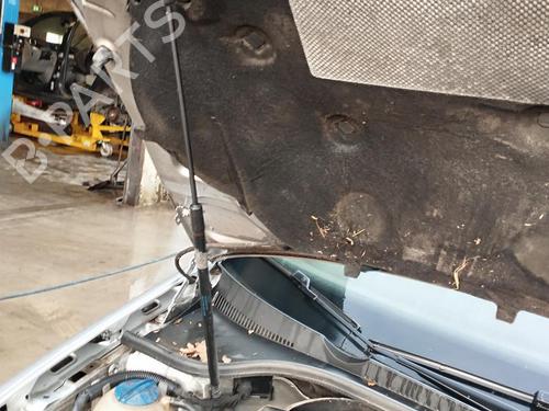 Used Hood lift support VW GOLF VI (5K1) 1.6 TDI (105 hp) 26427522