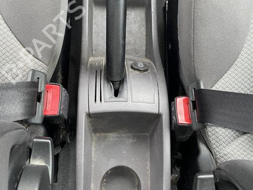 Used Middle console Middle console FIAT IDEA (350_) 1.3 D Multijet (70 hp) 31858266 31858266