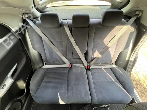 Banco traseiro Banco traseiro HONDA CIVIC VIII Hatchback (FN, FK) 2.2 CTDi (FK3) (140 hp) 36684157 36684157