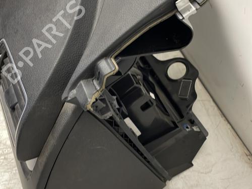 Dashboard VW PASSAT B7 Variant (365) 1.6 TDI | BP31322525C46  - Image 6