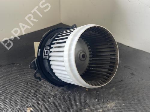 Used Heater blower motor DACIA LODGY (JS_) 1.2 TCe (JSAY, JSM0) (115 hp) 26417013