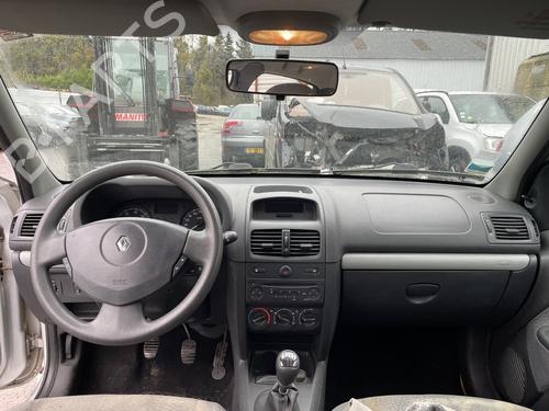 Used Dashboard RENAULT CLIO II (BB_, CB_) 1.2 16V (BB05, BB0W, BB11, BB27, BB2T, BB2U, BB2V, CB05,... (75 hp) 32451923