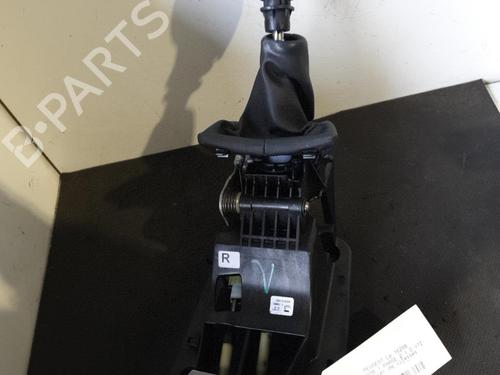 Gear lever PEUGEOT 208 I (CA_, CC_) 1.0 VTi | BP26416788M90