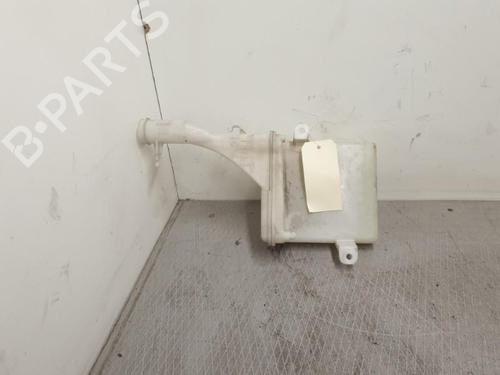 Windscreen washer tank TOYOTA YARIS (_P1_) 1.0 (SCP10_, SCP10R) | BP26416675C113