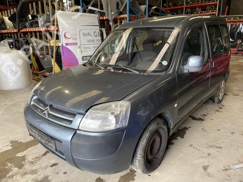 Autre CITROËN BERLINGO / BERLINGO FIRST MPV (MF_, GJK_, GFK_) 1.6 HDI 90 (MF9HX) (90 hp) 32360992