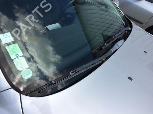 Used Front windshield wiper arm BMW 5 (E39) 520 d (136 hp) 27654262