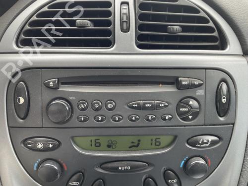 Used Radio Radio 39081376 39081376
