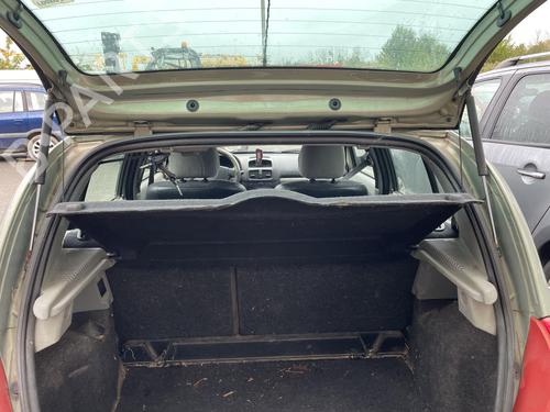 Used Rear parcel shelf RENAULT CLIO II (BB_, CB_) 1.5 dCi (B/CB07) (65 hp) 30181239