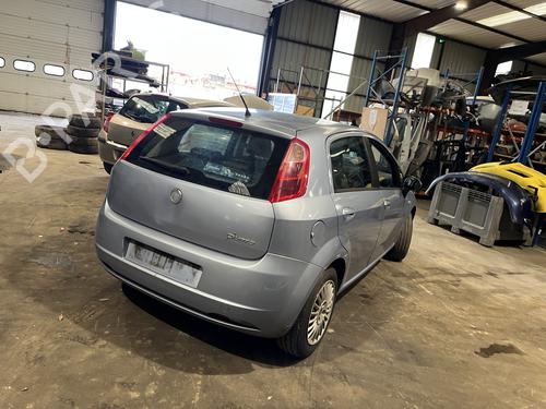 fuel-flap-fiat-grande-punto-199_-2005-33475129 main image