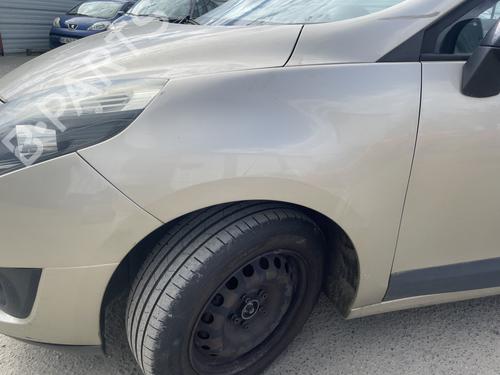 Used Left front fenders RENAULT GRAND SCÉNIC III (JZ0/1_) 1.5 dCi (JZ09, JZ0D, JZ10, JZ14, JZ1G, JZ29, JZ2C) (110 hp) 26420284
