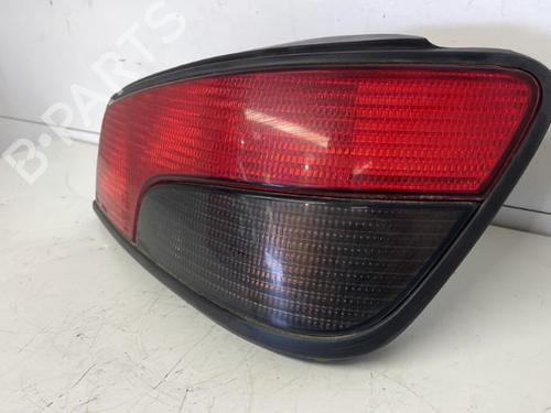 Right taillight PEUGEOT 306 Hatchback (7A, 7C, N3, N5) 1.8 D | BP26421943C35 