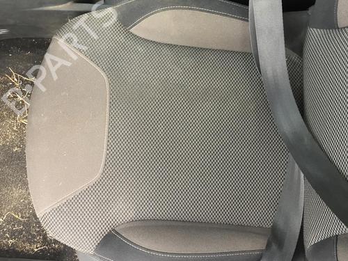 Left front seat CITROËN C3 II (SC_) 1.4 HDi 70 (SC8HZC, SC8HR0, SC8HP4) | BP30171742C15 