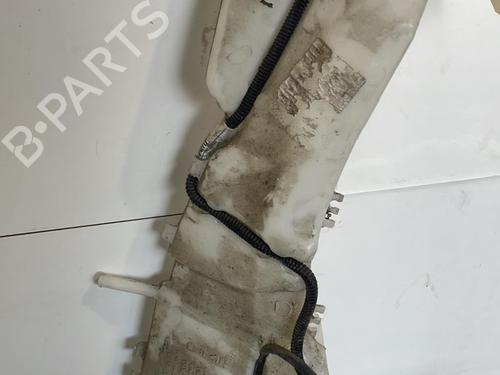 Used Windscreen washer tank FORD KUGA I 2.0 TDCi (140 hp) 26422385