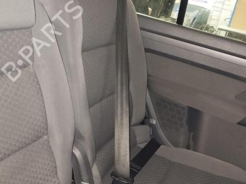 Used Seat buckle VW TOURAN (1T1, 1T2) 1.9 TDI (105 hp) 26419533