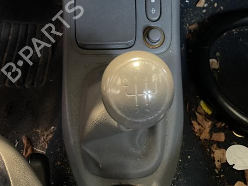 Console central RENAULT CLIO II Hatchback Van (SB0/1/2_) 1.9 D (SB0R) (54 hp) 31904482