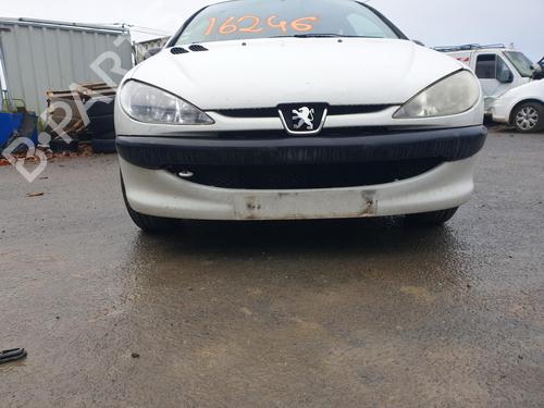 Fuse box PEUGEOT 206 Hatchback (2A/C) 1.4 HDi eco 70 | BP26422123E1 