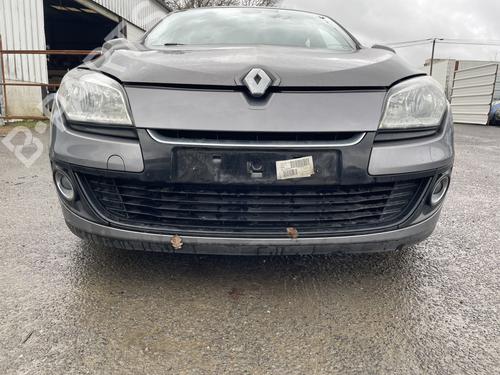 front-bumper-reinforcement-renault-megane-iii-hatchback-bz01_-b3_-2008-33773641 main image