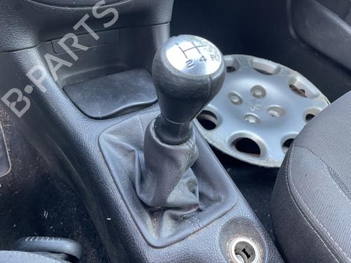 Used Gear lever Gear lever PEUGEOT 206 Hatchback (2A/C) 1.4 HDi eco 70 (68 hp) 32451993 32451993