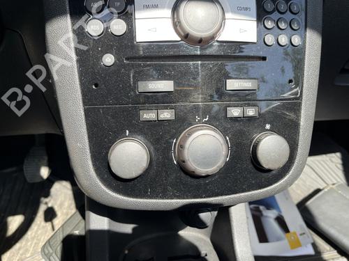 Used Climate control Climate control OPEL CORSA D (S07) 1.3 CDTI (L08, L68) (90 hp) 35992181 35992181