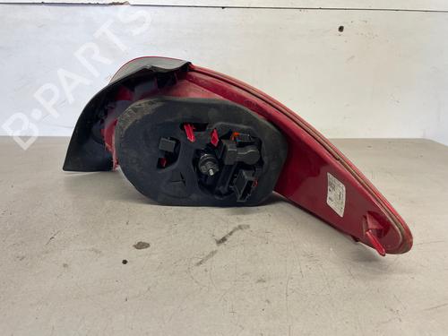 Venstre baglygte Venstre baglygte PEUGEOT 206 Hatchback (2A/C) 1.4 HDi eco 70 (68 hp) 34557504 34557504