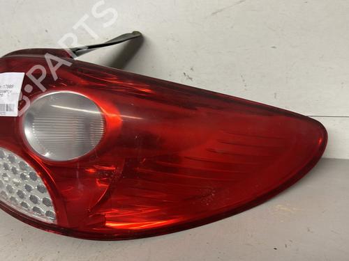 Farolim esquerdo Farolim esquerdo PEUGEOT 206+ (2L_, 2M_) 1.4 i (73 hp) 30882895 30882895