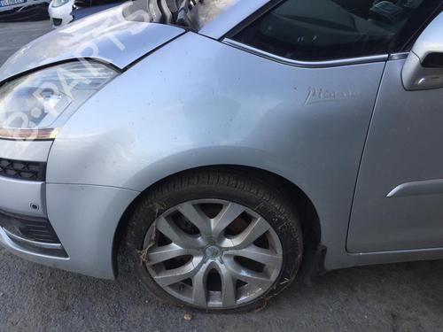 Left front fenders CITROËN C4 Picasso I MPV (UD_) 2.0 HDi 138 | BP29567291C41 