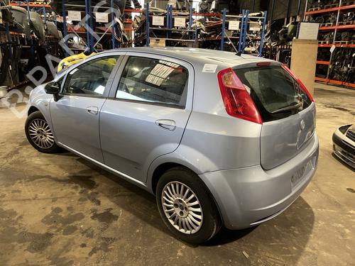 Used Rear left door window Rear left door window FIAT GRANDE PUNTO (199_) 1.2 (65 hp) 33475133 33475133