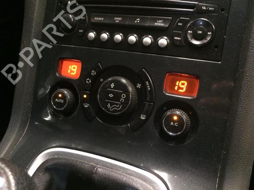 Climate control PEUGEOT 5008 (0U_, 0E_) 1.6 HDi | BP28541785I5 