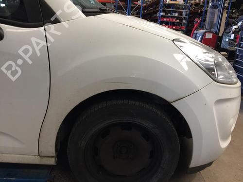 Used Right front fenders CITROËN C3 II (SC_) 1.4 HDi 70 (SC8HZC, SC8HR0, SC8HP4) (68 hp) 30176988