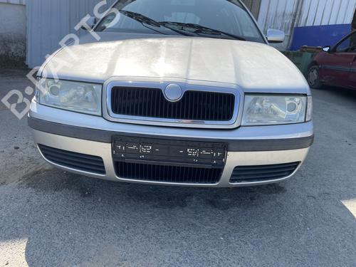 Grill SKODA OCTAVIA I Combi (1U5) 1.6 | BP26886924C40 