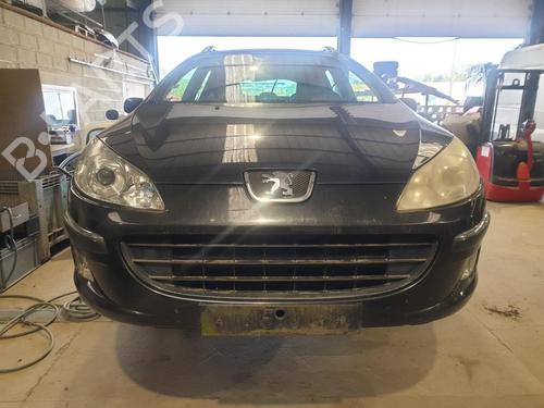 Left headlight PEUGEOT 407 SW (6E_, 6D_) 2.0 HDi 135 | BP26421899C28 