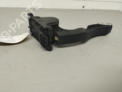 pedal-vw-crafter-30-50-van-2e_-2006-2007-2008-2009-2010-2011-2012-2013-2014-2015-2016-26426605 main image