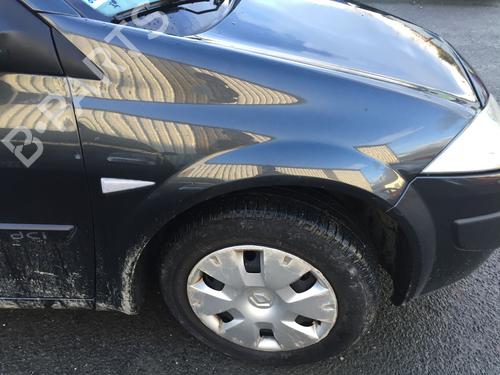 Fuse box RENAULT MEGANE II (BM0/1_, CM0/1_) 1.5 dCi (BM1E, CM1E) | BP30778093E1