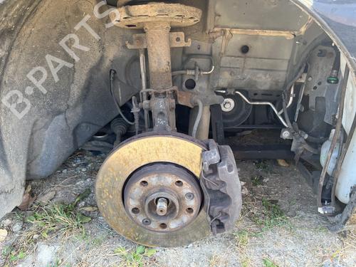 Used Right front brake caliper Right front brake caliper 37596578 37596578